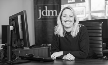 Emma Jones, Sales Negotiator